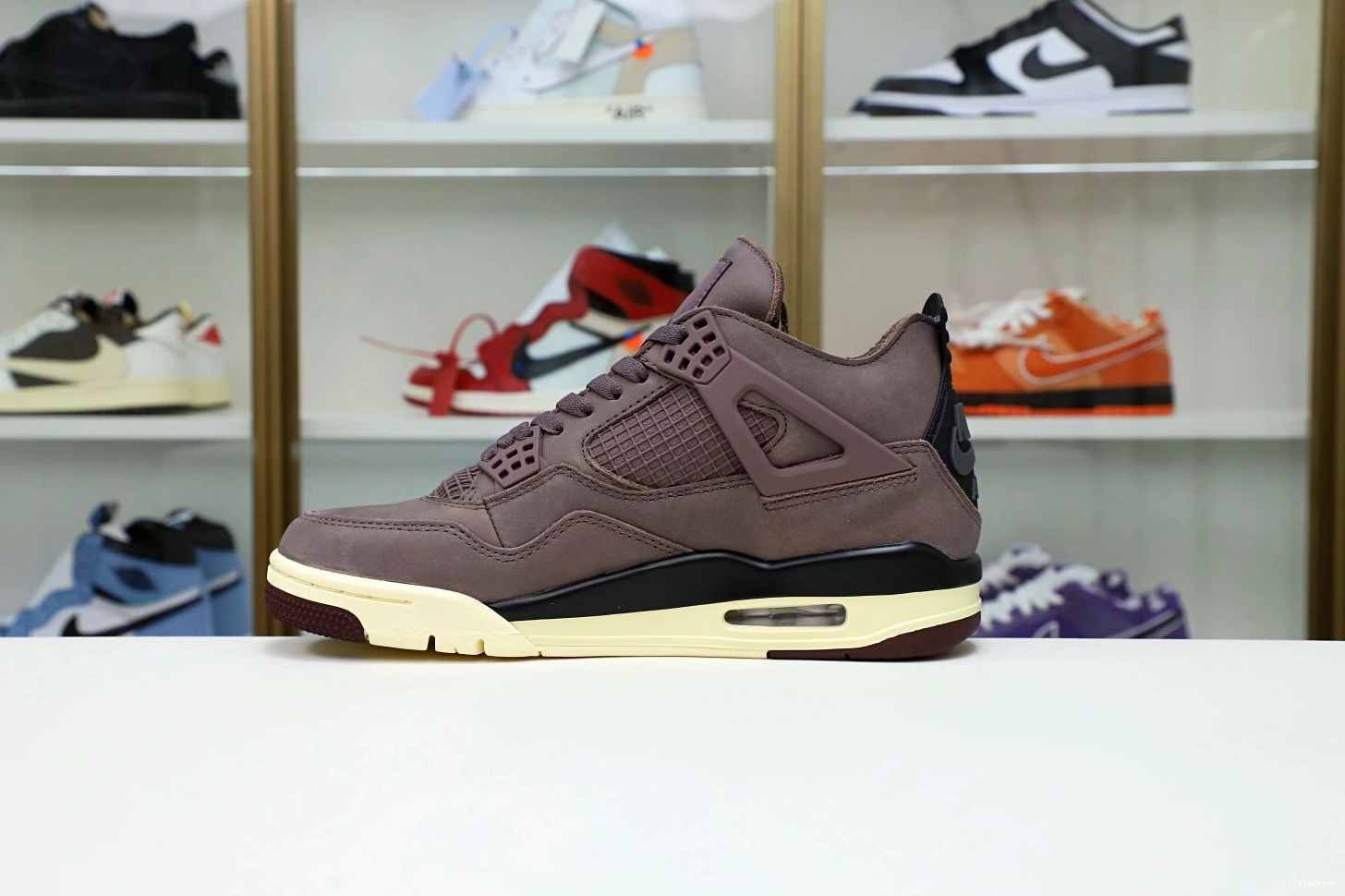 AM AIR JORDAN 4 0729